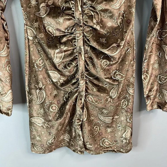 STRADIVARIUS Velvet Ruched Button Front Dress Taupe Collared Paisley Print S - Picture 5 of 11